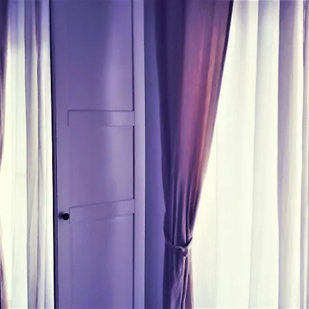 Homestay Confortevole Camera Con Bagno Privato - Bicocca *